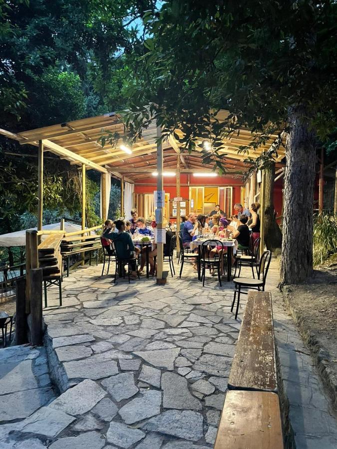 Agricamping Le Terrazze Hotel Orco Feglino Exterior photo
